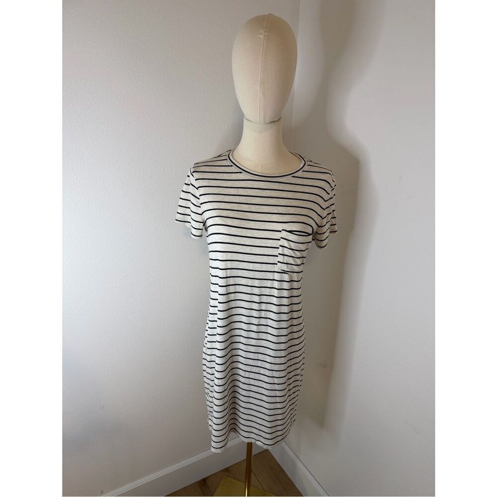 Abercrombie & Fitch Cream and Black Striped Dress - Size Small